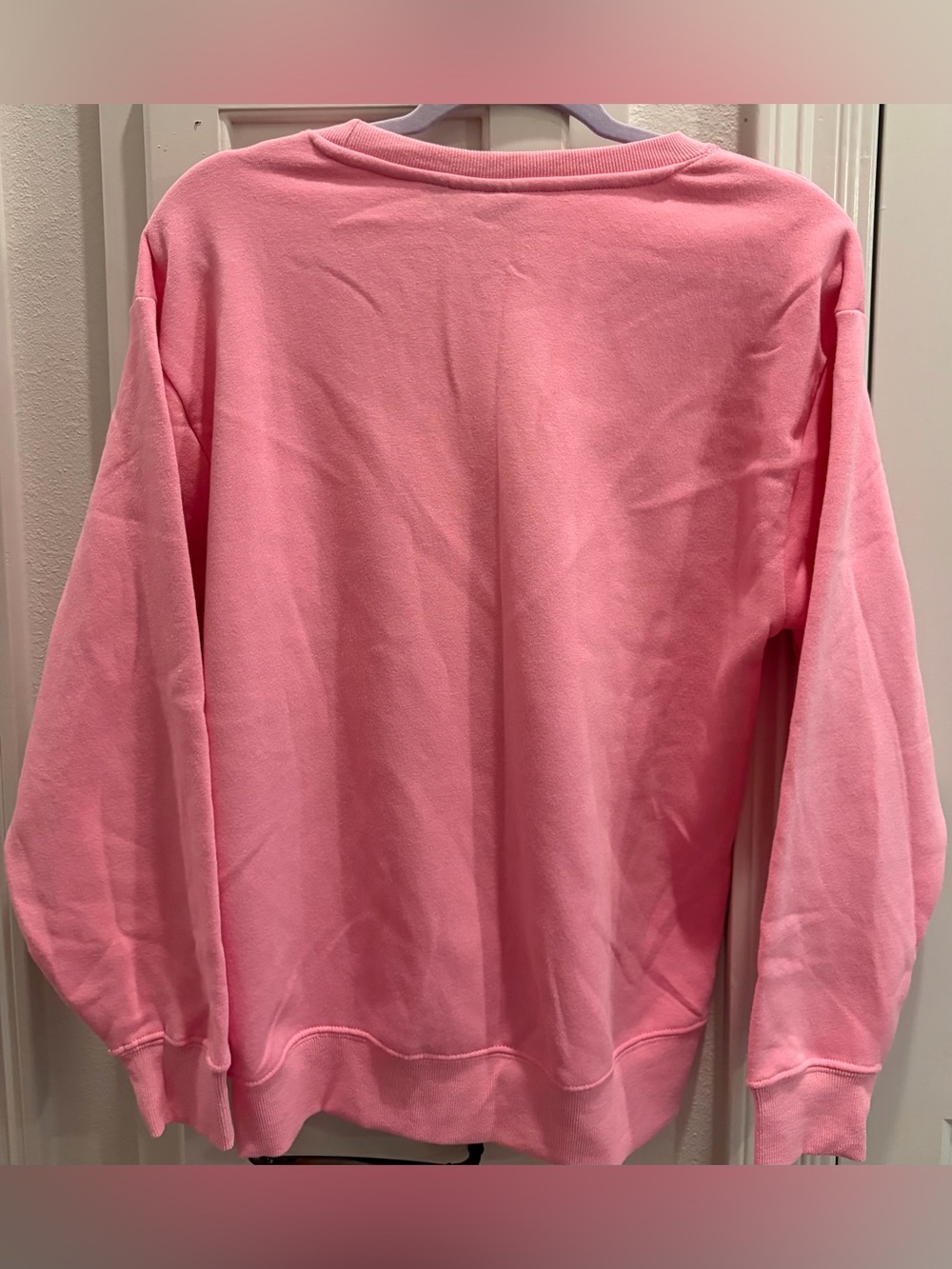 NWT VON DUTCH Women's Pink Rhinestone Logo Sweatshirt & 3 Von Dutch Socks - Picture 4 of 12